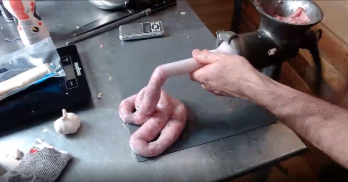 Online workshop make your own sausages
